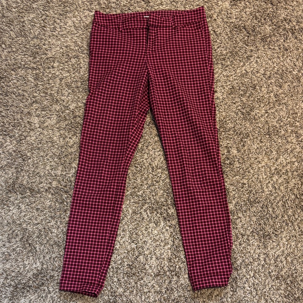 Old Navy Plaid Ankle Pants in pink and maroon